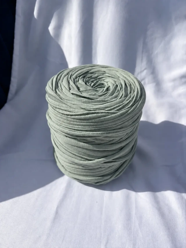 Garnfarbe Sage Green